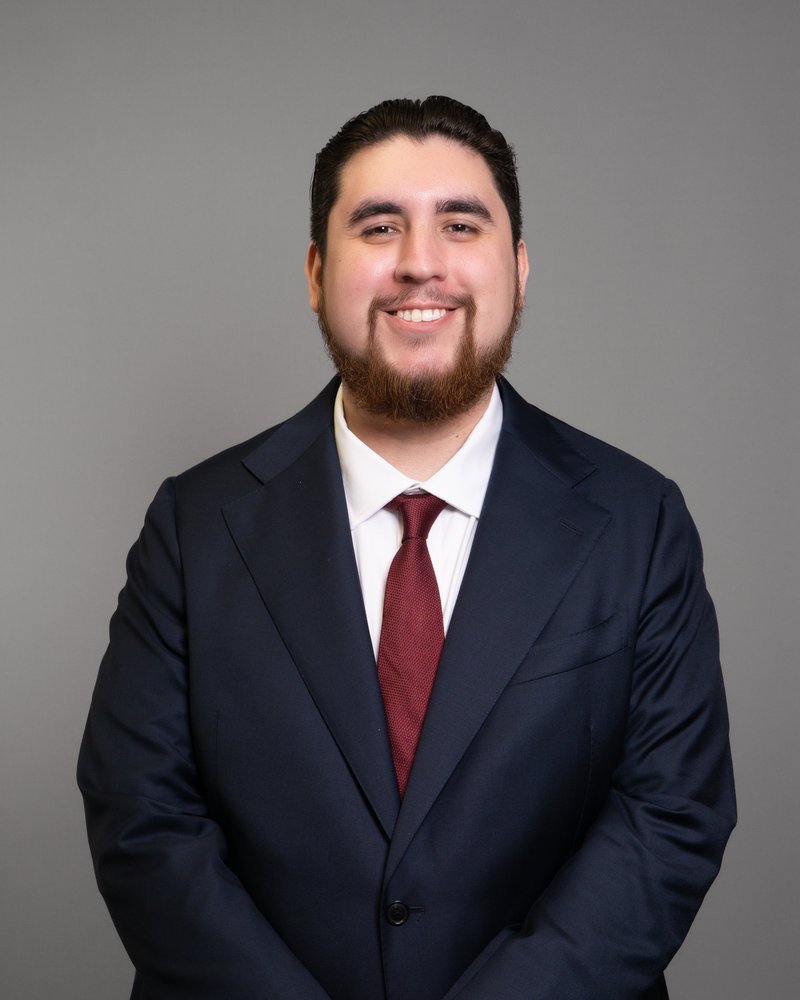 Ellis Munoz, Attorney at Nguyen & Associates